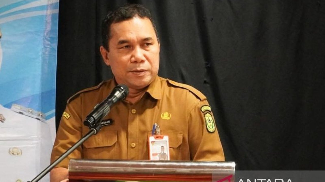 Pemerintah Kota Banjarmasin meluncurkan program vaksinasi DBD Banjarmasin massal untuk ribuan siswa SD, sebuah langkah proaktif melindungi generasi muda dari infeksi virus demam berdarah dengue yang berbahaya.