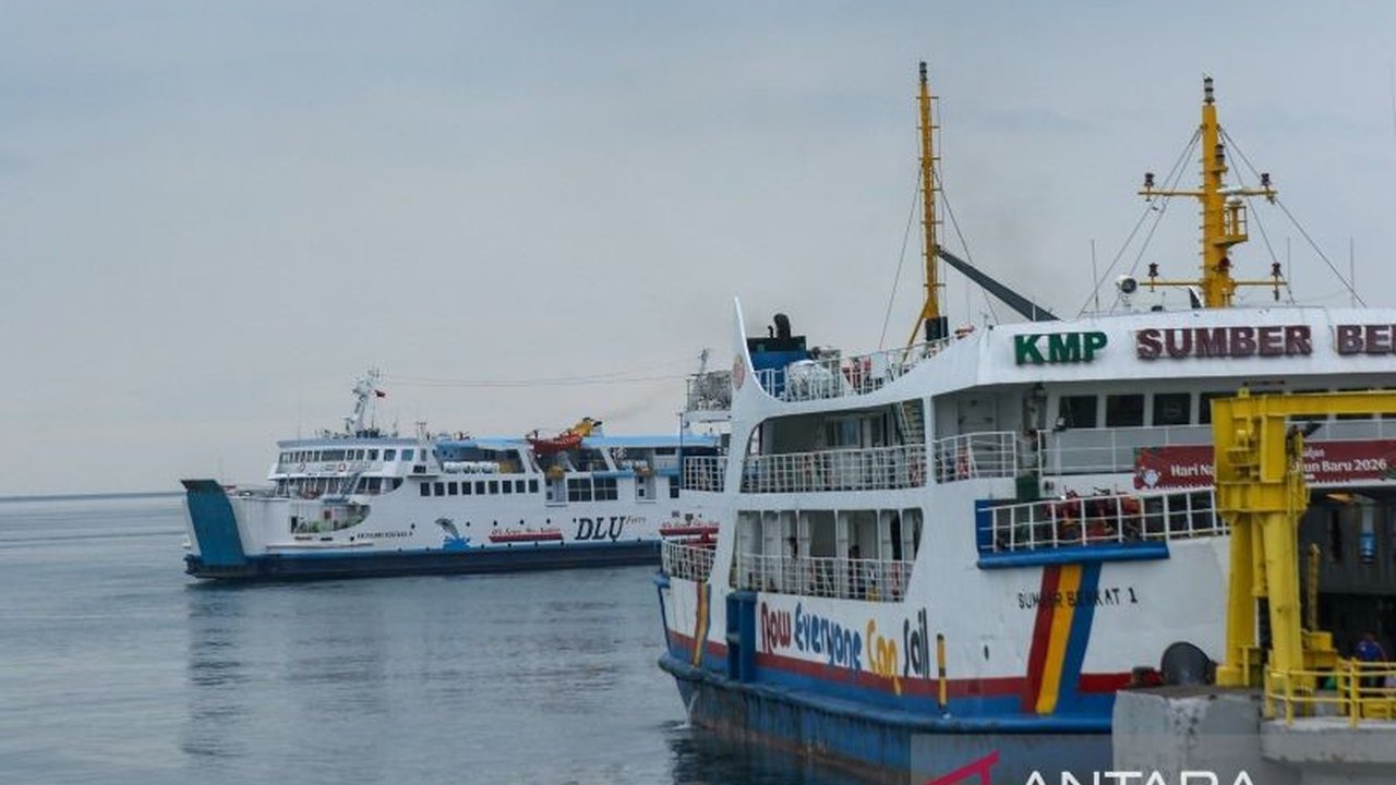 PT ASDP Indonesia Ferry (Persero) mencatat 30.600 orang melakukan Arus Balik ASDP Bali Jawa pada awal Januari 2026, menunjukkan peningkatan aktivitas pasca-libur Natal dan Tahun Baru.