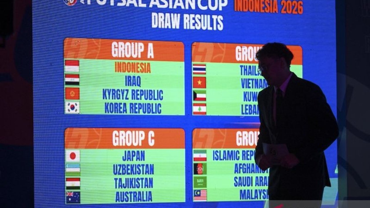 Timnas Futsal Indonesia siap berjuang di Grup A Piala Asia Futsal 2026, menghadapi lawan tangguh Irak, Korea Selatan, dan Republik Kirgiz di kandang sendiri untuk memperebutkan tiket ke fase gugur.