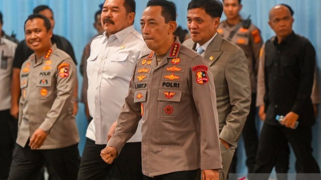 Mulai berlaku 2 Januari 2026, KUHP Nasional memberikan batasan jelas antara kritik konstruktif dan tindakan penghinaan, melindungi kebebasan berekspresi sekaligus mencegah penyebaran fitnah.