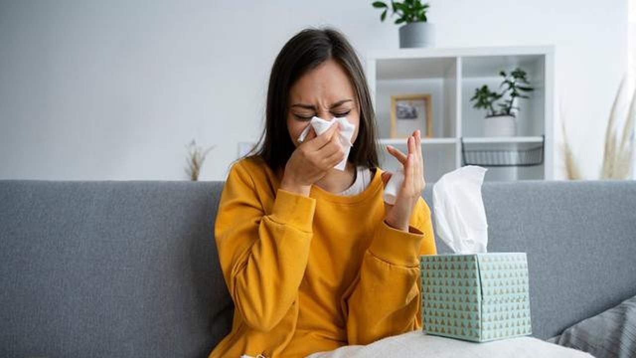 Ilustrasi penyakit flu yang mengganggu aktivitas sehari-hari / by freepik