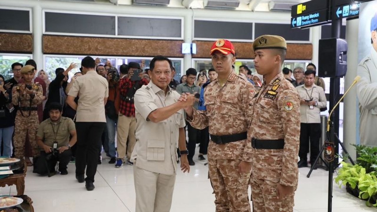 Menteri Dalam Negeri mengirim ratusan Praja IPDN Bantu Pemulihan Aceh Tamiang pascabencana, berfokus mengaktifkan kembali kantor pemerintahan demi percepatan pelayanan publik.