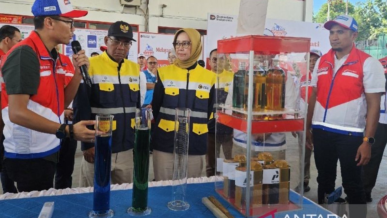 BPH Migas memastikan kualitas BBM Papua di setiap SPBU telah sesuai standar yang berlaku, menjamin masyarakat tidak perlu khawatir akan pasokan dan mutu energi.