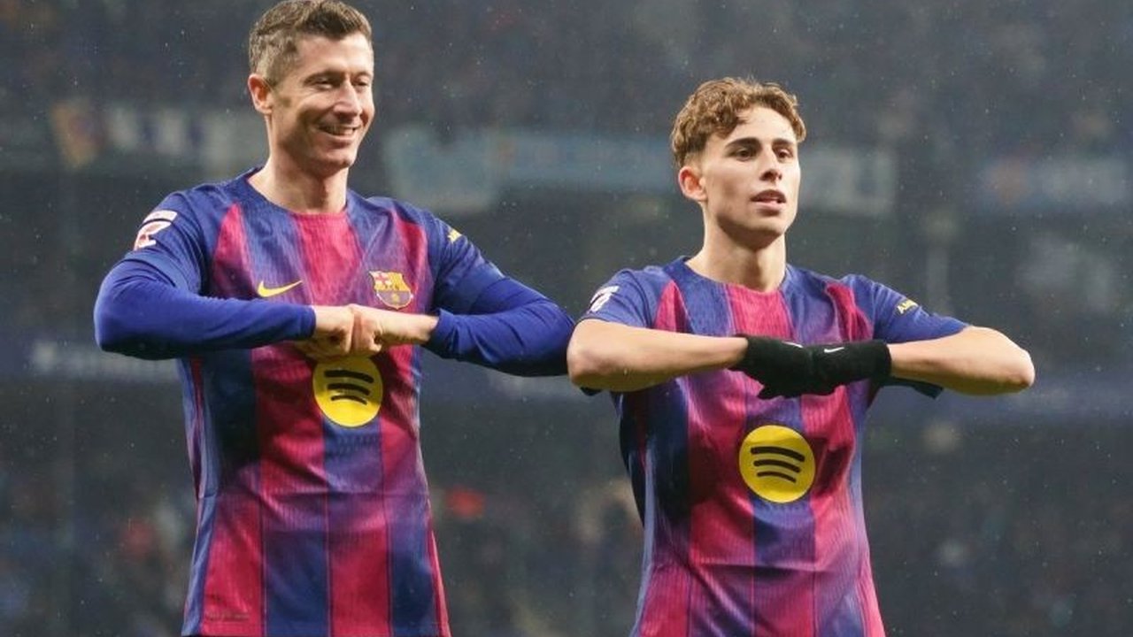 Gol Dani Olmo dan Robert Lewandowski memastikan Barcelona Kalahkan Espanyol 2-0 dalam Derby Katalunya, mengukuhkan posisi El Barca di puncak klasemen La Liga.