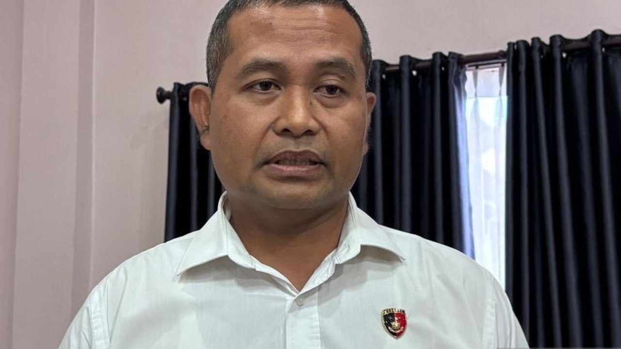 Seorang pria berusia 50 tahun di Penajam Paser Utara terancam hukuman maksimal 15 tahun penjara setelah melakukan rudapaksa anak di bawah umur secara berulang kali, memicu respons cepat dari aparat penegak hukum dan Unit Pelaksana Teknis Perlindungan Pere