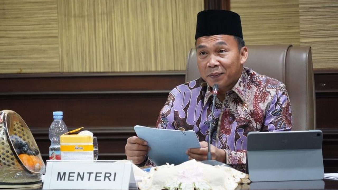 Kemendukbangga/BKKBN memprioritaskan dukungan psikososial dan layanan vital bagi kelompok rentan pascabencana, memastikan pemulihan trauma dan ketahanan keluarga di tengah kesulitan.