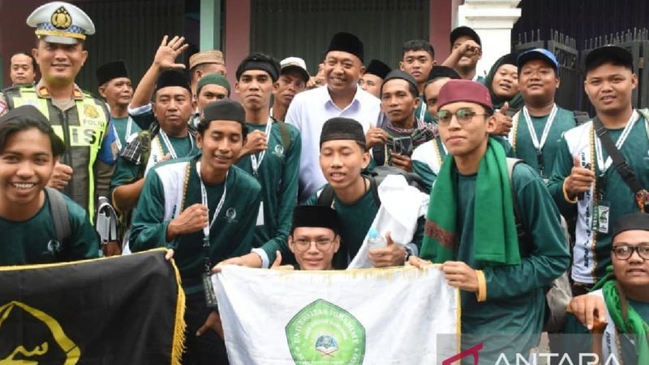 Bupati Situbondo Yusuf Rio Wahyu Prayogo berharap momentum Napak Tilas NU menjadi ajang penting untuk rekonsiliasi dan memperkuat persaudaraan di internal Nahdlatul Ulama.