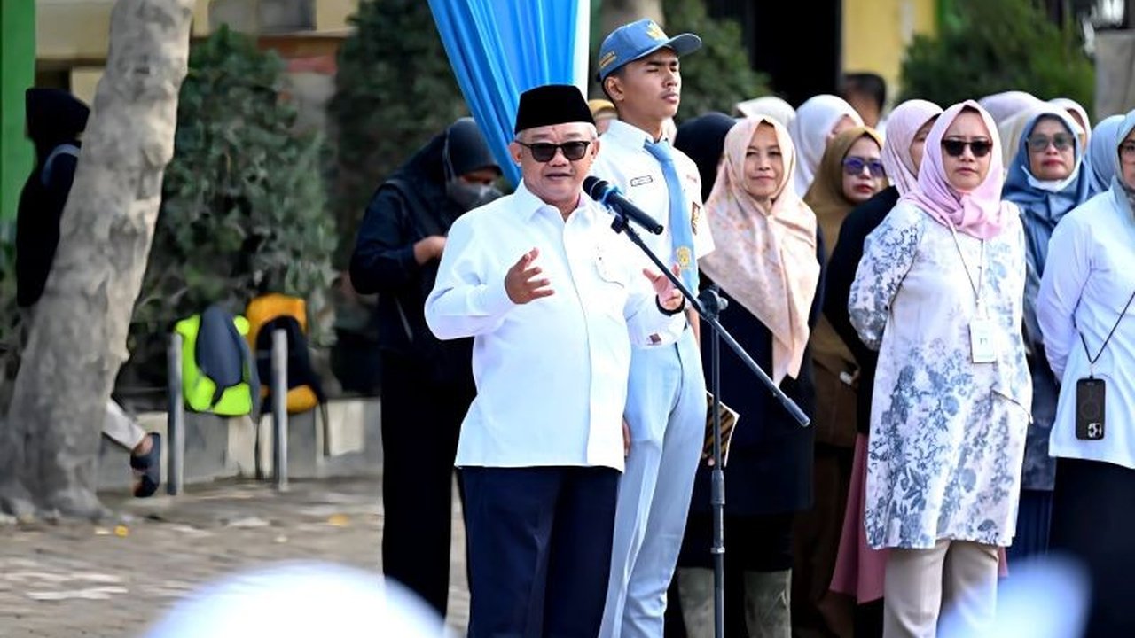 Menteri Pendidikan Dasar dan Menengah (Mendikdasmen) memastikan Fleksibilitas Asesmen Sekolah Terdampak Bencana diterapkan, demi hak belajar siswa tetap terpenuhi di tengah tantangan pascabencana. Kebijakan ini diharapkan menjaga keberlangsungan pendidika
