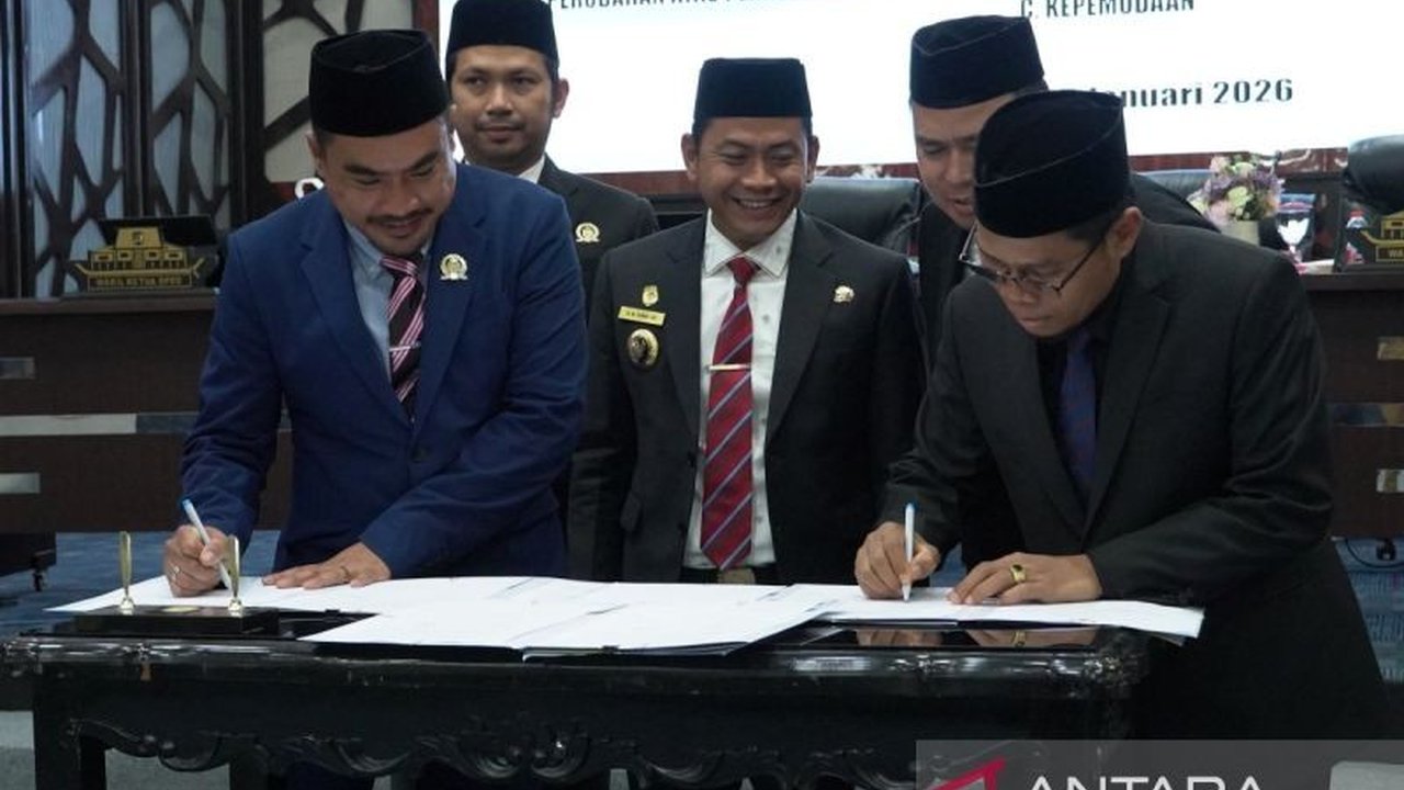 Pemerintah Kota Banjarmasin resmi mengesahkan Perda Kepemudaan, menjadi landasan kuat bagi pengembangan kreativitas dan peran aktif pemuda dalam pembangunan daerah, sekaligus mendukung visi Indonesia Emas 2045.