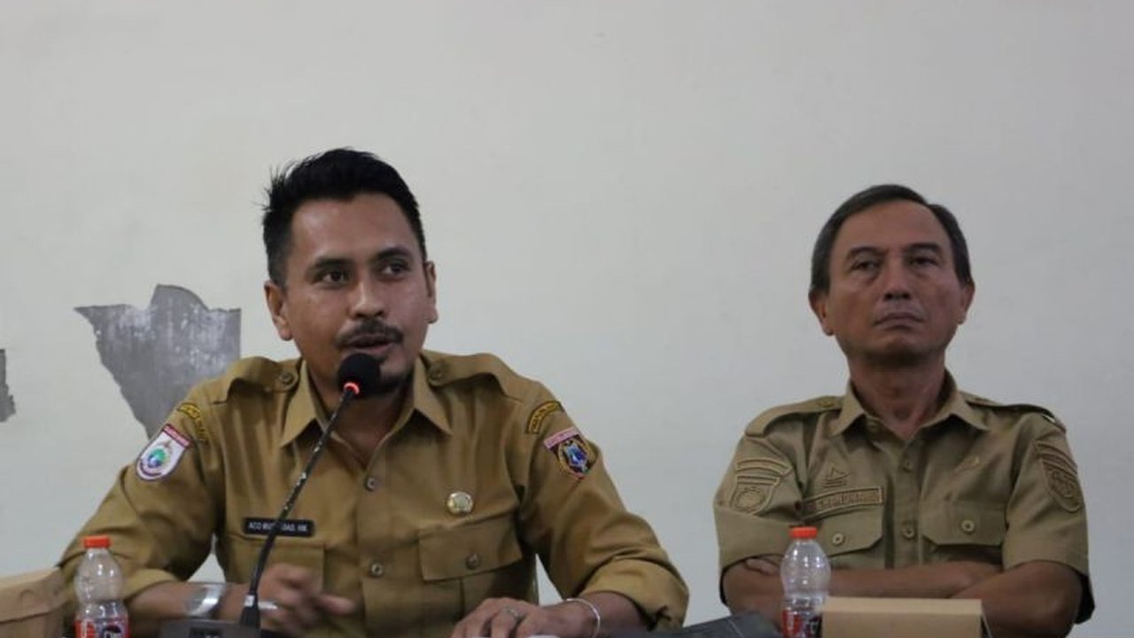 Pemerintah Kabupaten Polewali Mandar mengoptimalkan Portal Desa Polewali Mandar sebagai strategi digital untuk mempromosikan potensi lokal dan meningkatkan Pendapatan Asli Daerah. Bagaimana langkah inovatif ini mendorong ekonomi desa?