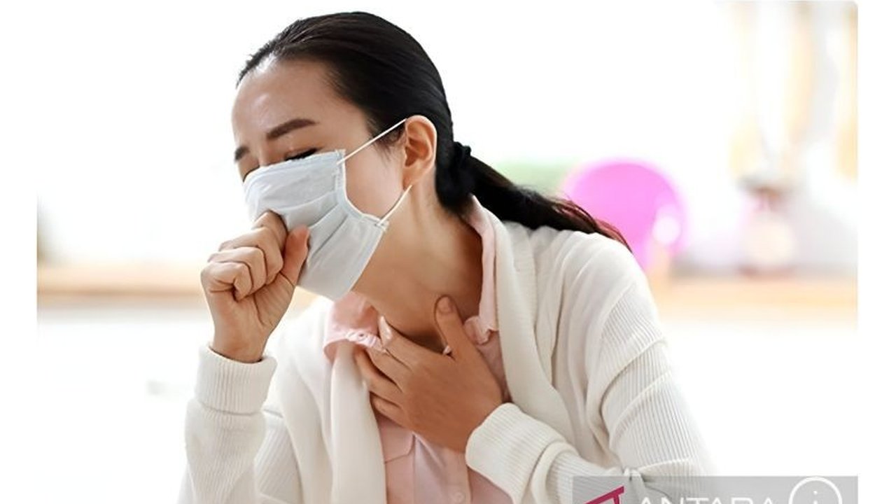 Indonesia dan sejumlah negara menghadapi penyebaran cepat 'Super Flu H3N2' (influenza A H3N2 subclade K). Pemerintah perketat pengawasan dan kesiapsiagaan nasional.