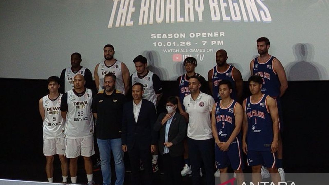 Pebasket muda Pelita Jaya, Hendrick Yonga, fokus perkuat chemistry tim demi hadapi ketatnya persaingan IBL 2026 yang akan segera bergulir.