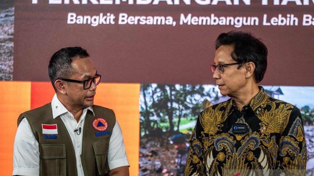 Kementerian Kesehatan (Kemenkes) mengerahkan sekitar 4.000 Relawan Kesehatan Aceh yang terdaftar untuk memberikan layanan kesehatan di 16 distrik terdampak bencana, memastikan penanganan medis dan psikologis bagi masyarakat.