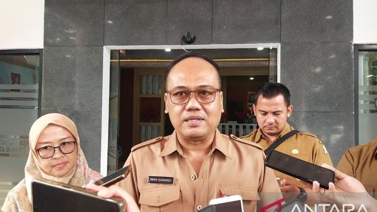 Pemkot Serang alokasikan Rp6 miliar untuk perbaikan drainase di 30-50 titik guna antisipasi banjir dan genangan air. Simak detail strategi Pemkot Serang dalam menjaga kota tetap kering.