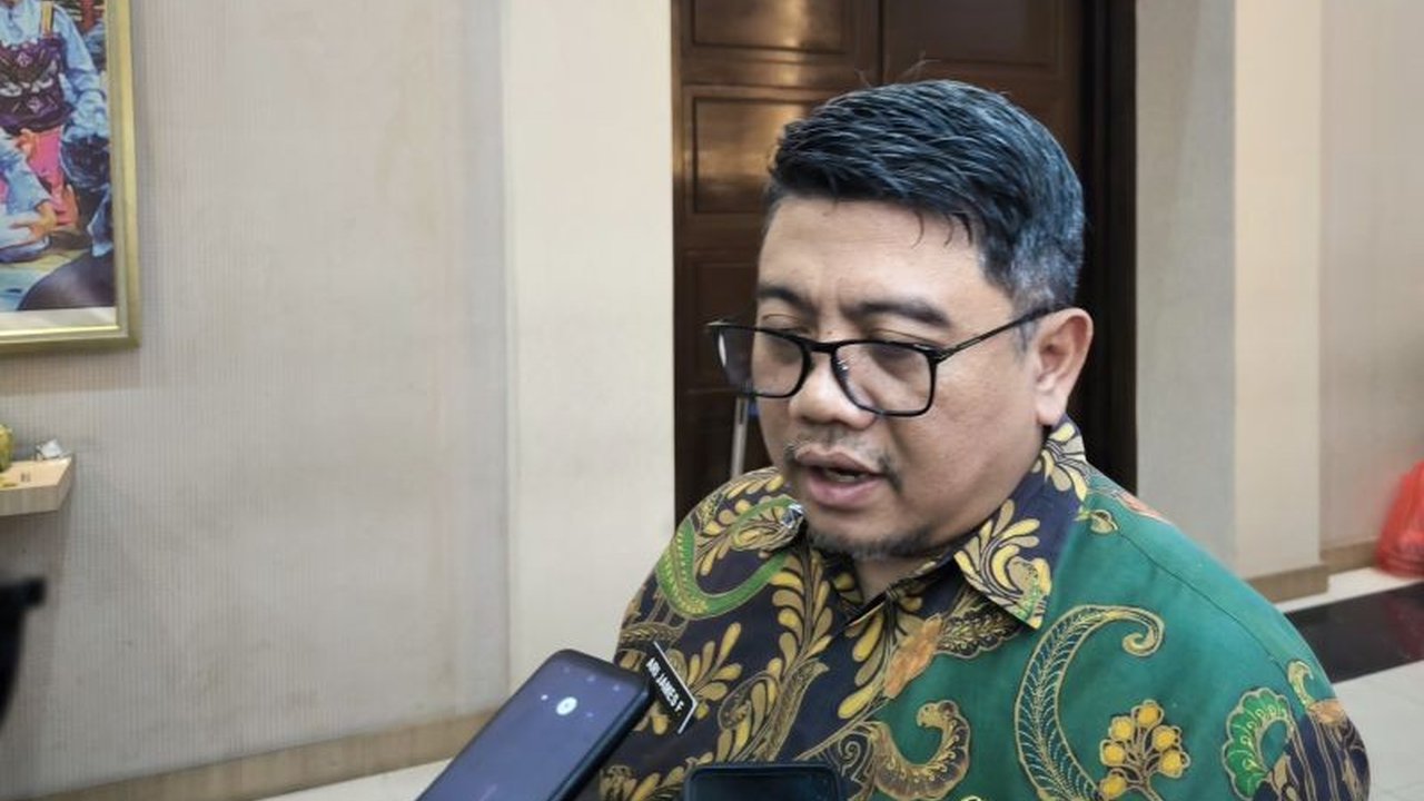 Pemerintah Provinsi Banten akan memulai penutupan tambang ilegal di berbagai wilayah mulai pekan depan. Langkah ini diambil untuk mengendalikan kerusakan lingkungan dan menegakkan tata kelola pertambangan yang sah.