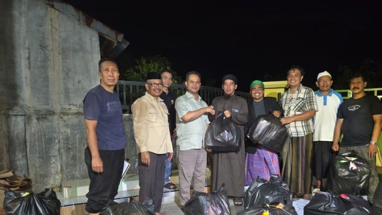 Pemerintah Provinsi Aceh serius memperkuat Peran Dai Perbatasan Aceh sebagai benteng akidah umat pascabencana hidrometeorologi, menghadapi tantangan misionaris dan aliran sesat. Simak strategi lengkapnya!