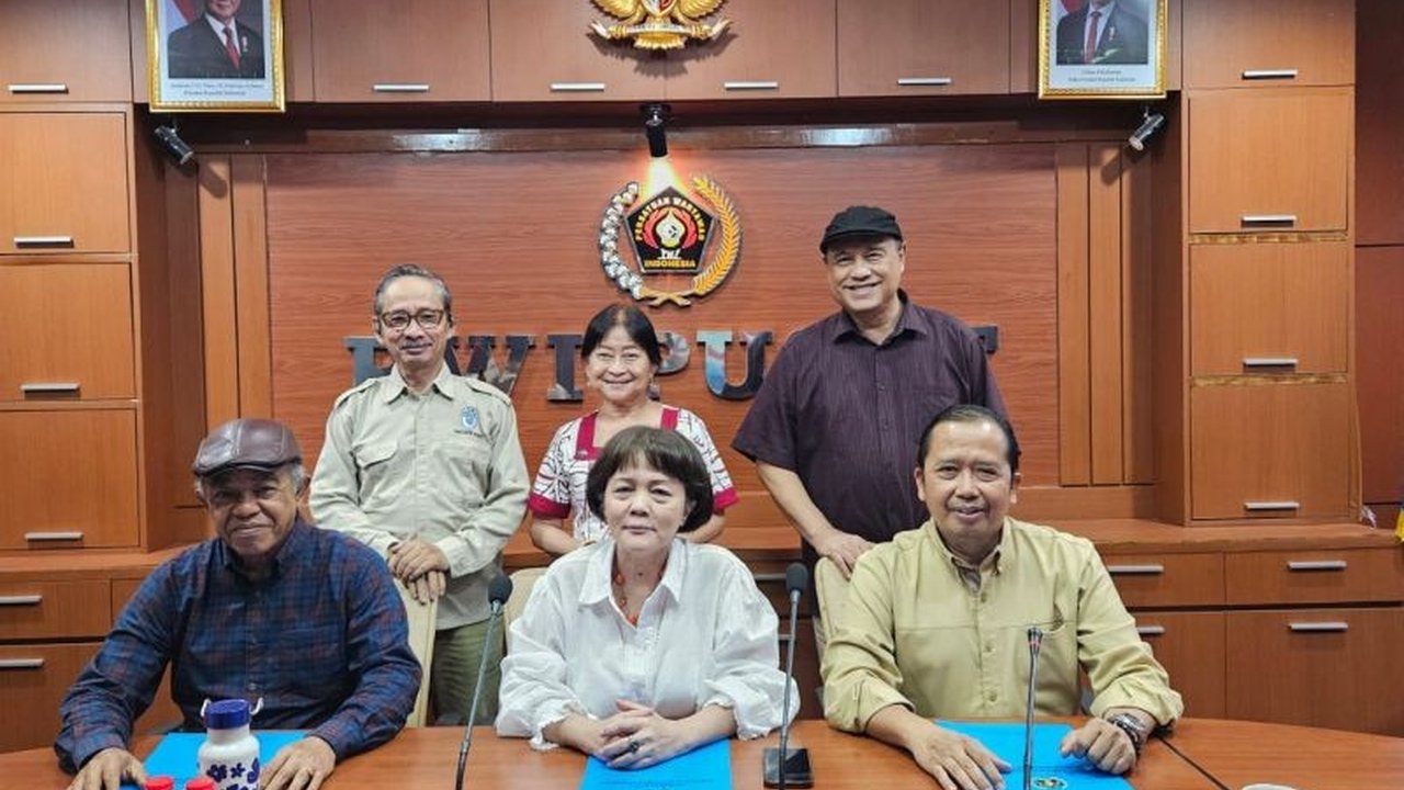 Lima karya jurnalistik terbaik resmi ditetapkan sebagai peraih Anugerah Jurnalistik Adinegoro 2025. Penasaran siapa saja pemenangnya dan kategori apa yang mereka menangkan?