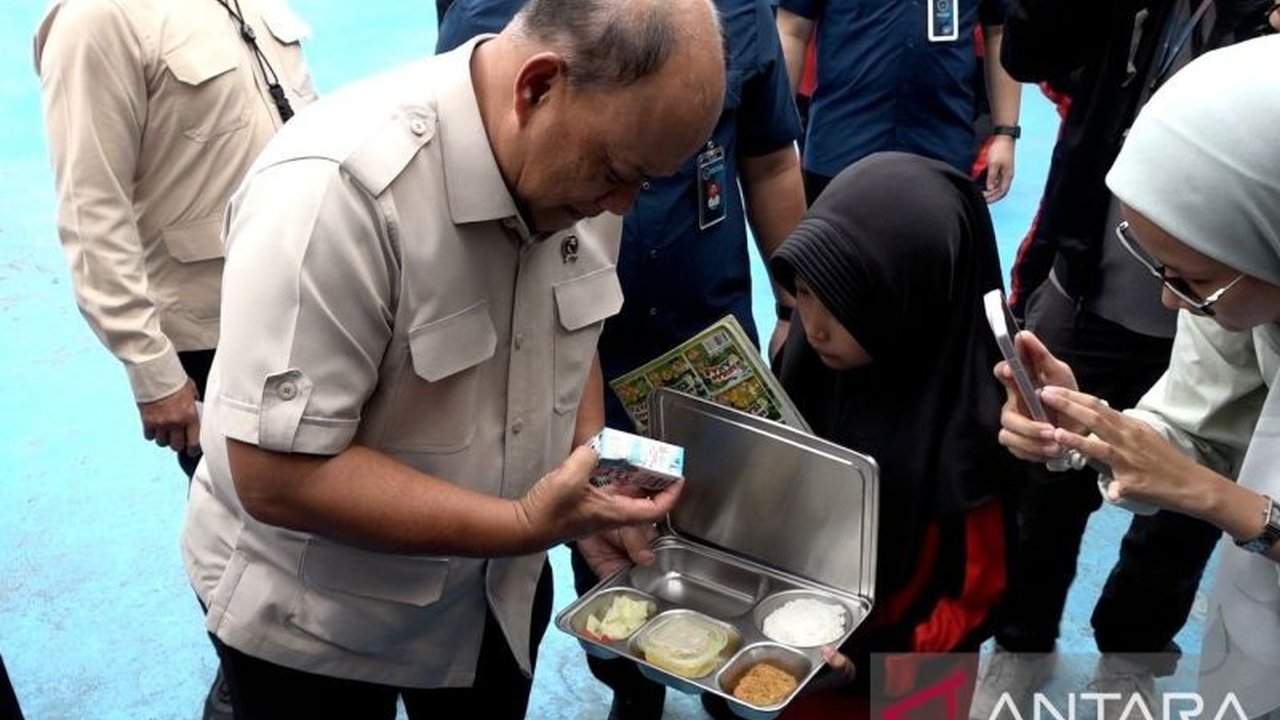 Susu sapi memang sumber protein dan kalsium, namun bukan satu-satunya. Ketahui berbagai alternatif protein kalsium anak yang mudah didapat dan tak kalah bergizi untuk tumbuh kembang optimal.