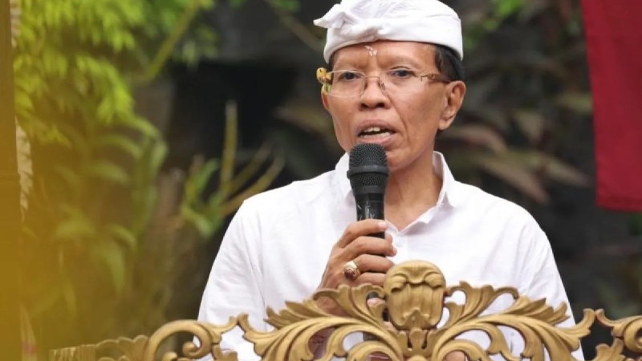 Kementerian Agama (Kemenag) resmi mengeluarkan PMA 51/2025 untuk pemerataan layanan pendidikan Hindu. Regulasi ini membuka peluang penegerian widyalaya swasta dan memperkuat peran negara dalam pendidikan keagamaan Hindu.