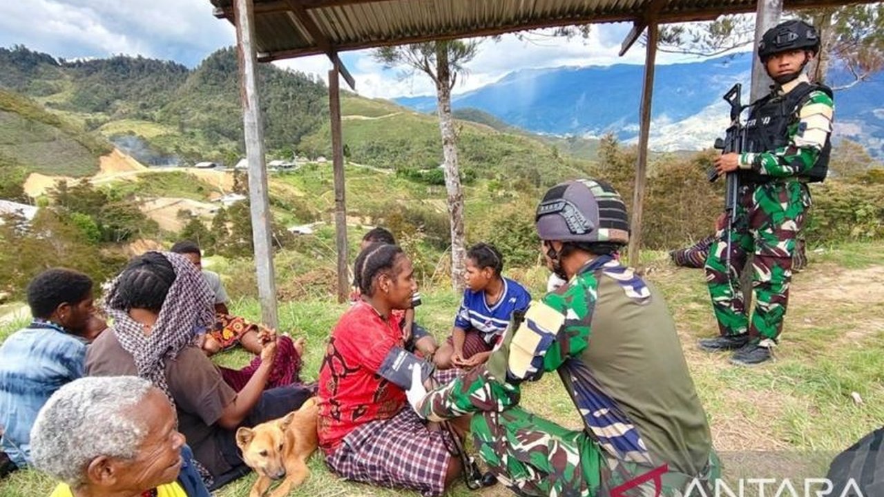 Satuan Tugas Yonif 511/DY menggelar program Cek Kesehatan Gratis (CKG) di Kabupaten Lanny Jaya, Papua Pegunungan, memastikan layanan kesehatan optimal bagi masyarakat setempat yang sulit terjangkau.