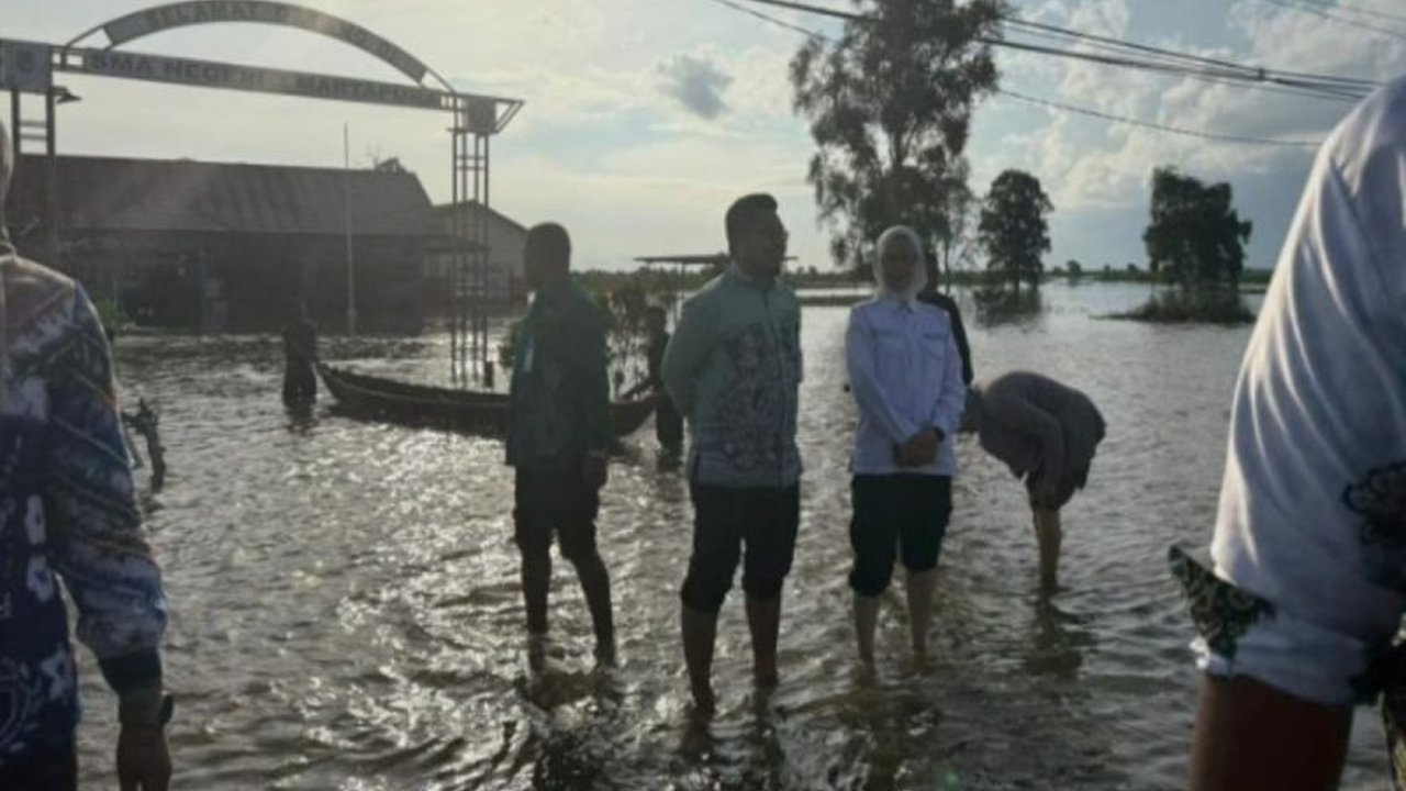 Dinas Pendidikan dan Kebudayaan (Disdikbud) Kalimantan Selatan mencatat setidaknya 20 sekolah negeri terdampak banjir Kalsel, dengan perbaikan infrastruktur menjadi prioritas utama pada tahun 2026 mendatang.