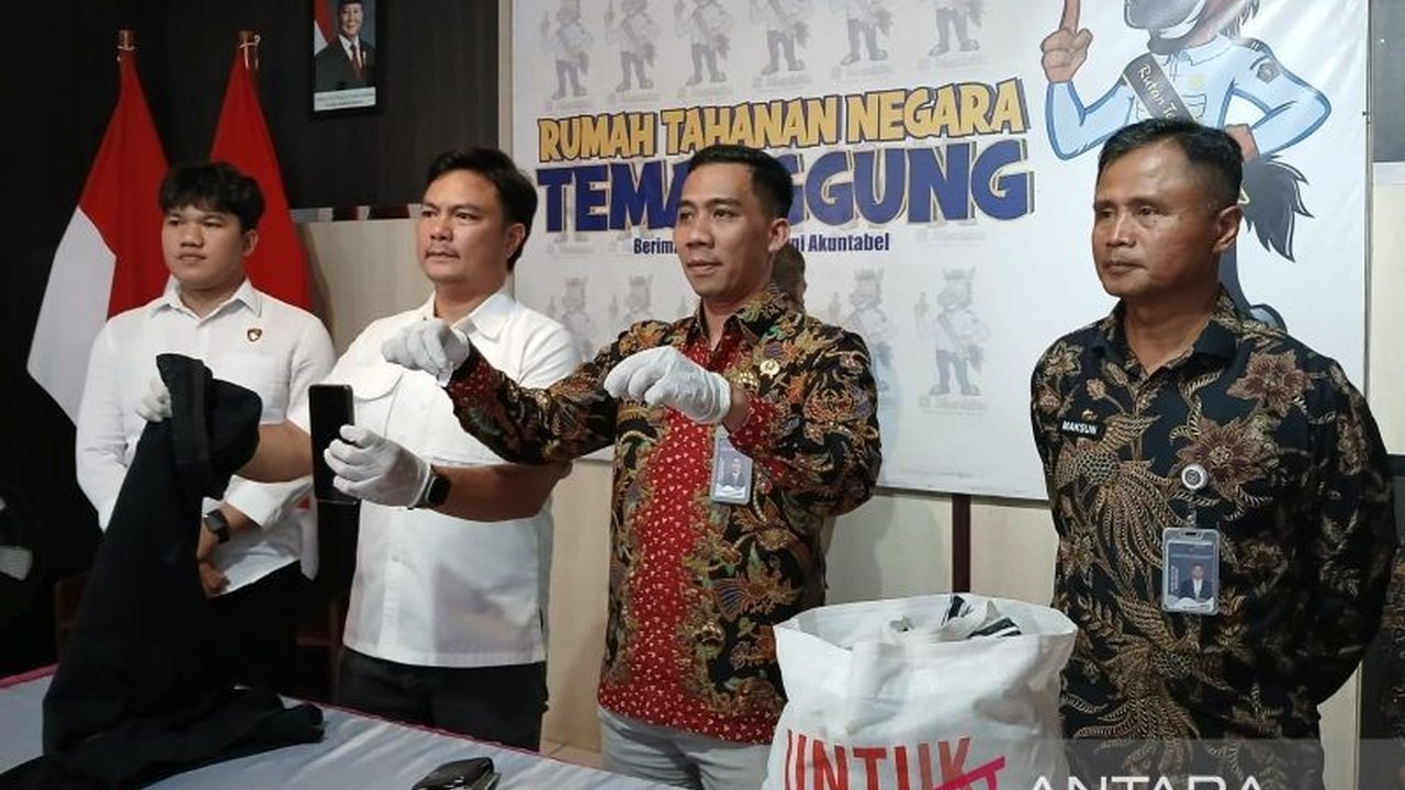 Petugas Rumah Tahanan Negara (Rutan) Kelas II B Temanggung berhasil menggagalkan upaya penyelundupan narkotika jenis sabu yang disembunyikan dalam sedotan, memicu penyelidikan lebih lanjut oleh pihak kepolisian.