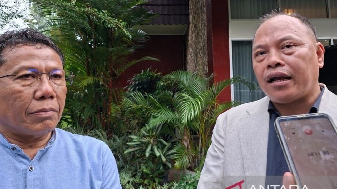 Tim Pansel telah mengumumkan tiga nama aparatur sipil negara (ASN) terbaik yang lolos seleksi Calon Sekda NTB, memicu rasa penasaran publik terhadap sosok pemimpin baru.