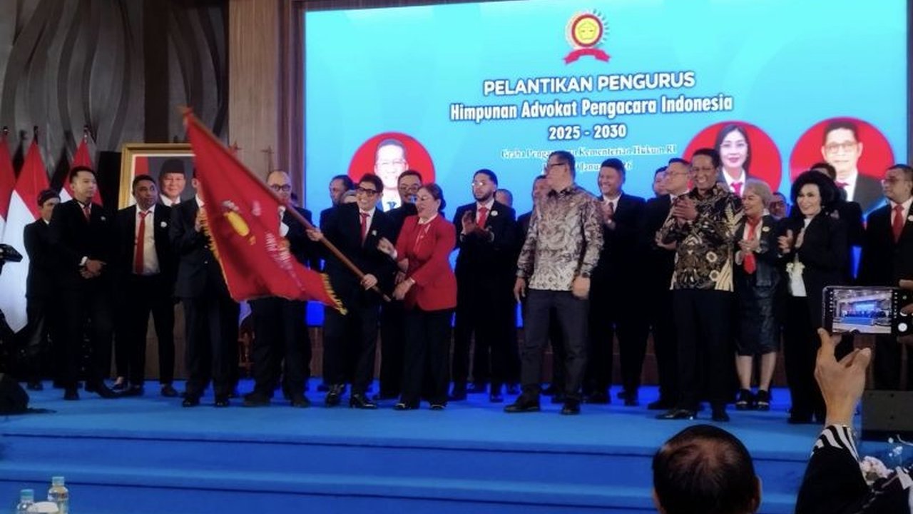 Menteri Hukum Supratman Andi Agtas resmi melantik pengurus Himpunan Advokat/Pengacara Indonesia (HAPI) masa bakti 2025-2030, menekankan peran advokat sebagai pejuang keadilan dan kolaborasi untuk akses hukum merata.
