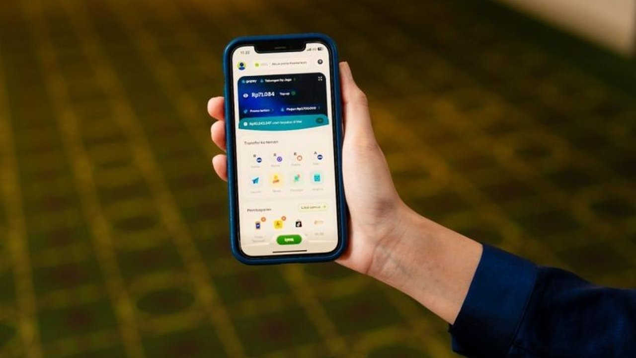 GoPay meluncurkan program Jaminan Saldo Kembali untuk memberikan perlindungan ekstra bagi pengguna dari kehilangan saldo akibat penyalahgunaan akun, memastikan keamanan dan kenyamanan bertransaksi digital.