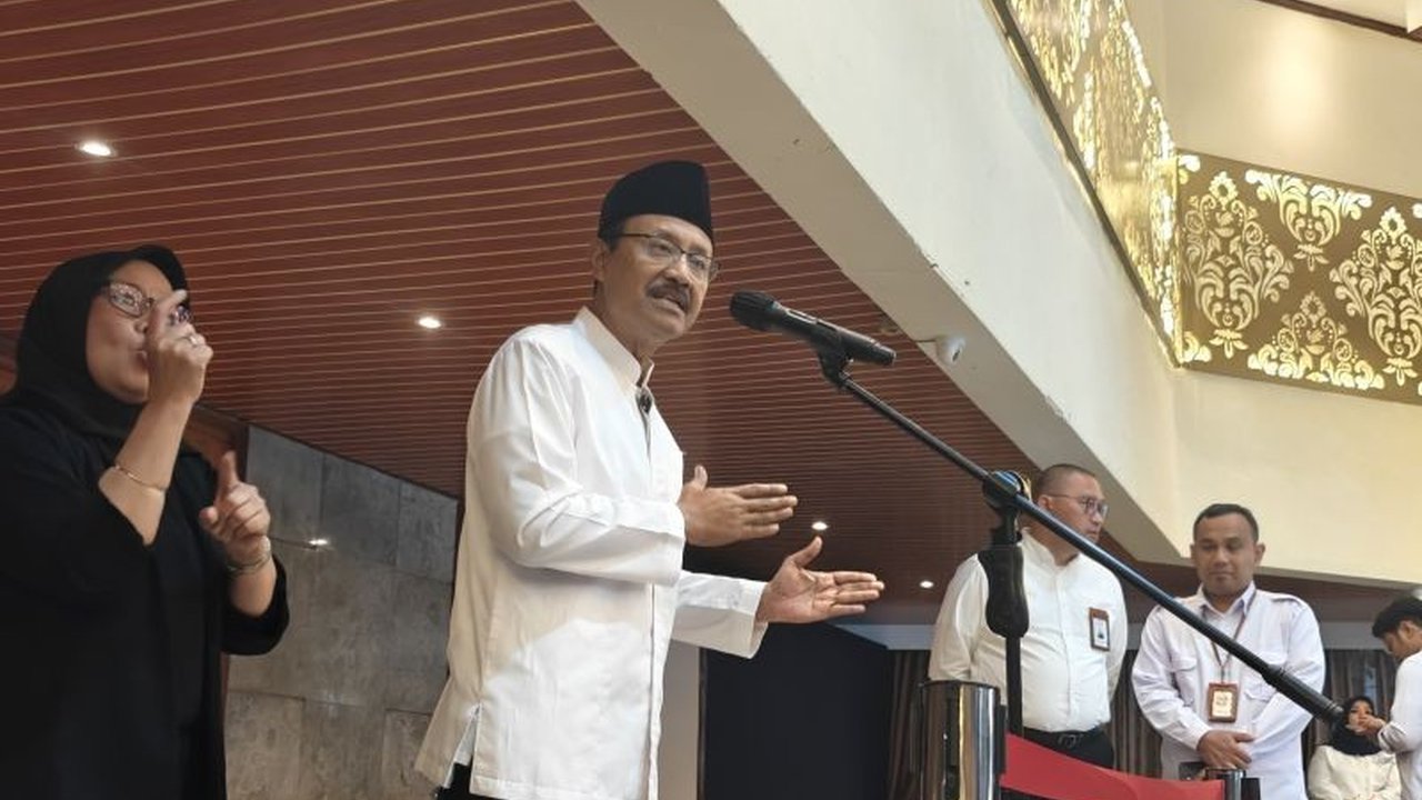 Kementerian Sosial memastikan korban banjir dan tanah longsor di Aceh, Sumatera Utara, dan Sumatera Barat menerima berbagai Bantuan Korban Banjir Sumatra, mulai dari kompensasi hingga dukungan pemulihan ekonomi.