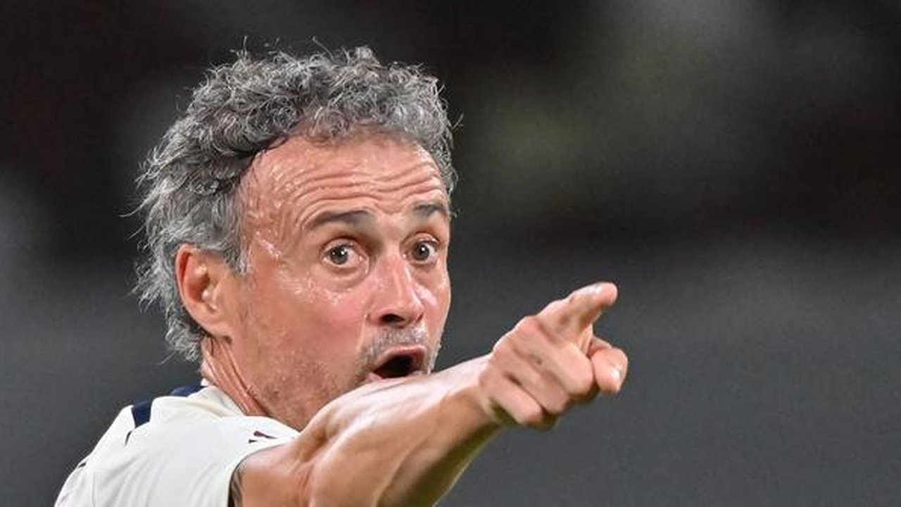 Pelatih asal Spanyol, Luis Enrique,dikabarkan sudah ingin tinggalkan PSG gara-gara rumor dan tekanan kepada Kylian Mbappe. Dia mulai merasa tak nyaman melatih di klub asal Paris itu (AFP)