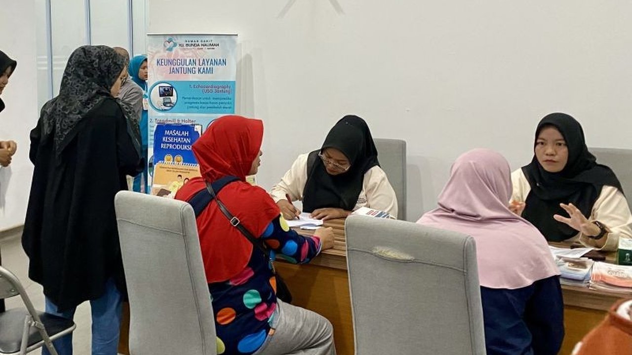 Pemerintah Kota Batam akan memulai Pelayanan KB Gratis pada April 2026, menyesuaikan jadwal dengan hari besar keagamaan. Simak rincian target dan capaian program ini di Batam.