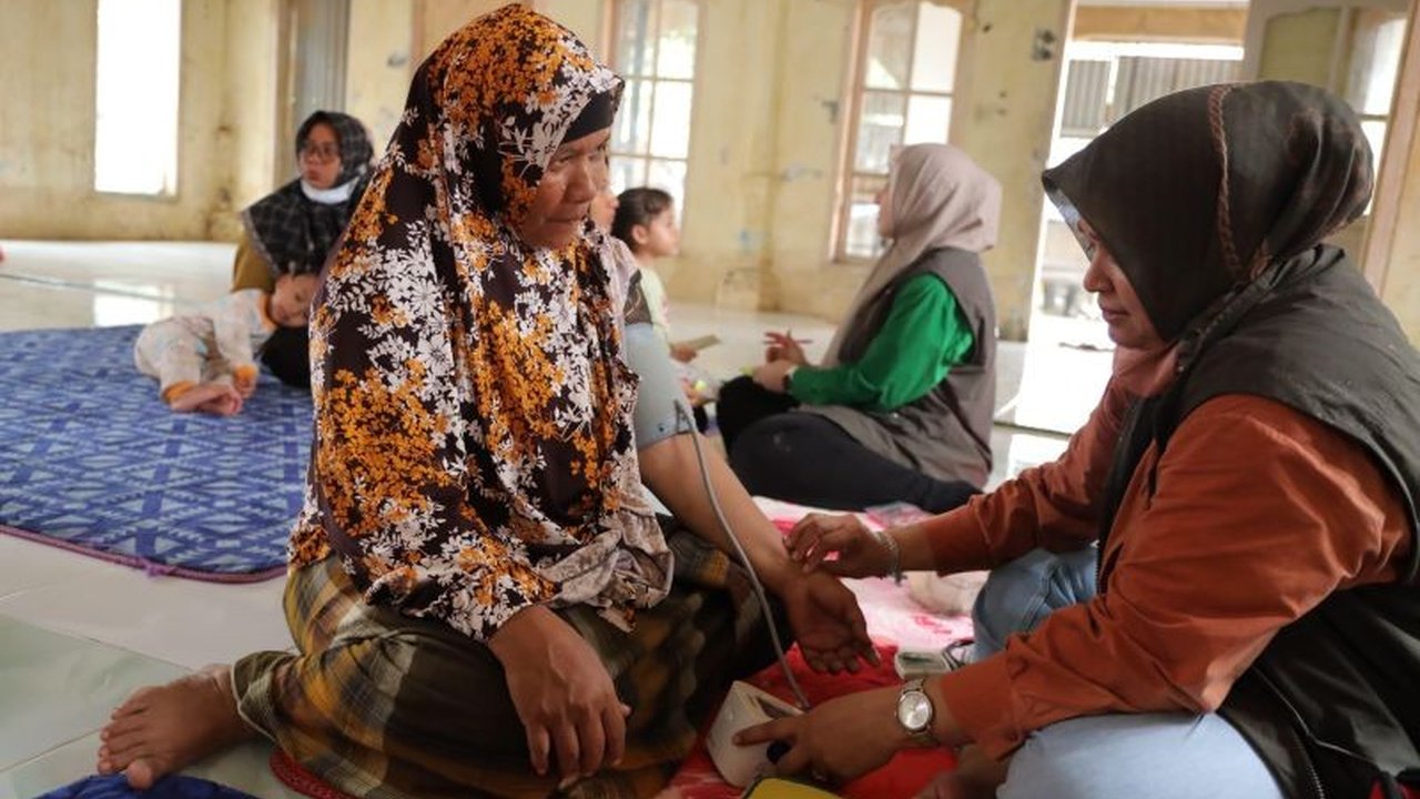 PIKABAS Bank Aceh Peduli Bencana banjir di Aceh dengan menghadirkan layanan kesehatan gratis dokter spesialis dan bantuan logistik. Simak aksi kemanusiaan mereka yang menyentuh hati.