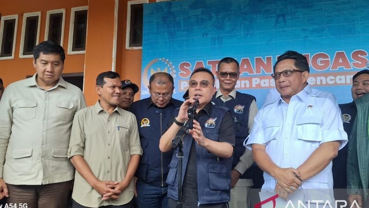 Wakil Ketua DPR Sufmi Dasco Achmad menargetkan roda pemerintahan di daerah terdampak bencana di Sumatera dapat normal sebelum Ramadhan 2026 melalui percepatan Pemulihan Pascabencana oleh Satgas gabungan.