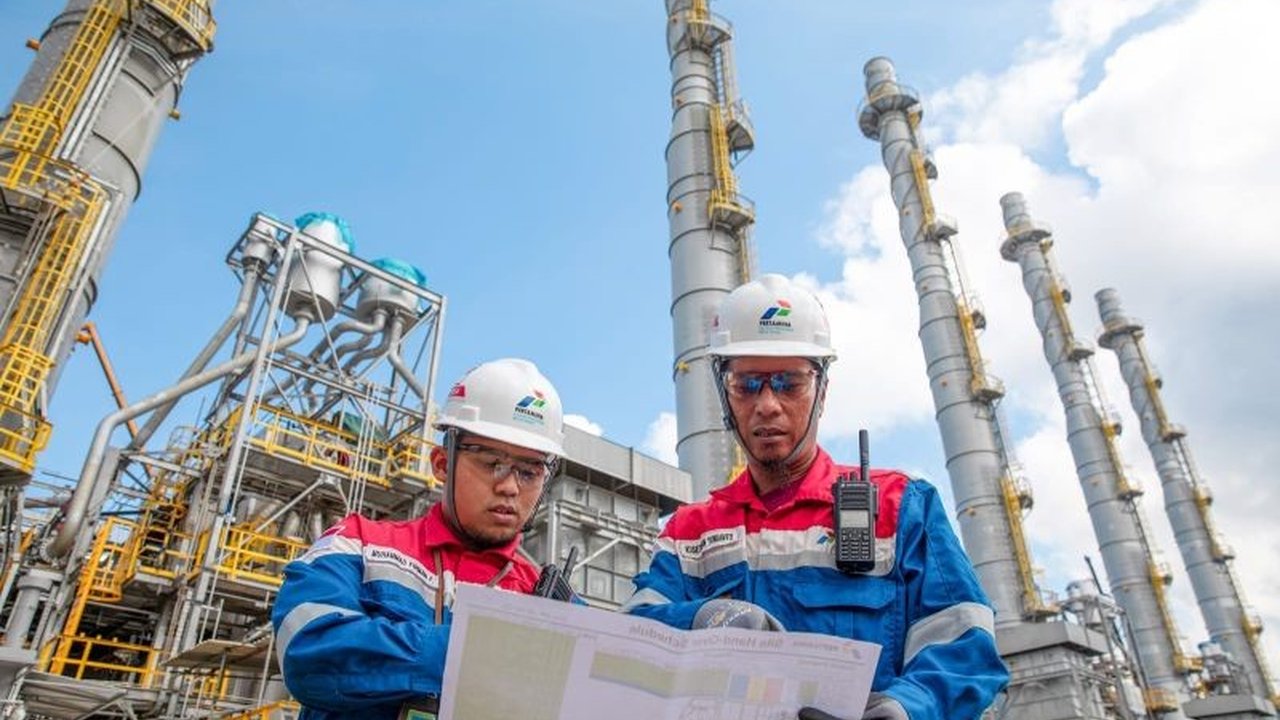Proyek Refinery Development Master Plan (RDMP) Balikpapan menjadi fondasi penting Pertamina dalam mewujudkan ketahanan dan kemandirian energi nasional, dengan total investasi mencapai Rp123 triliun.