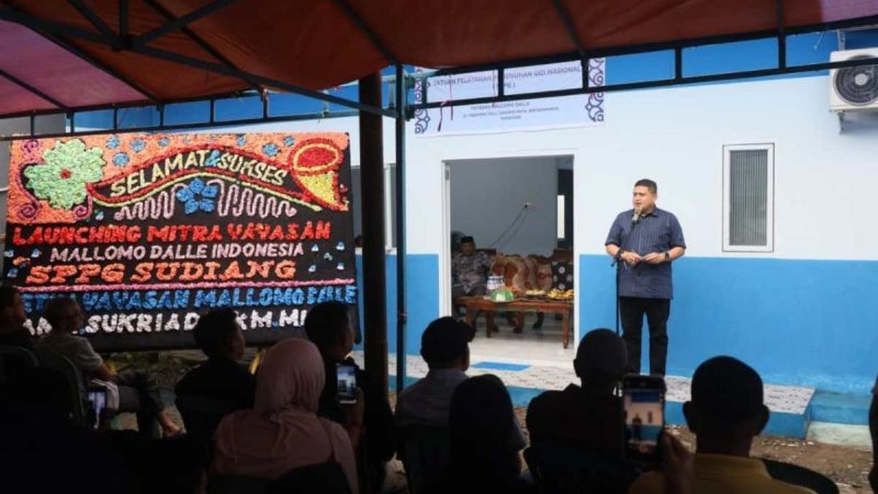 Wali Kota Makassar Munafri Arifuddin meresmikan SPPG Makassar di Biringkanaya, menekankan pentingnya operasional sesuai aturan demi suksesnya program Makan Bergizi Gratis dan peningkatan gizi anak.