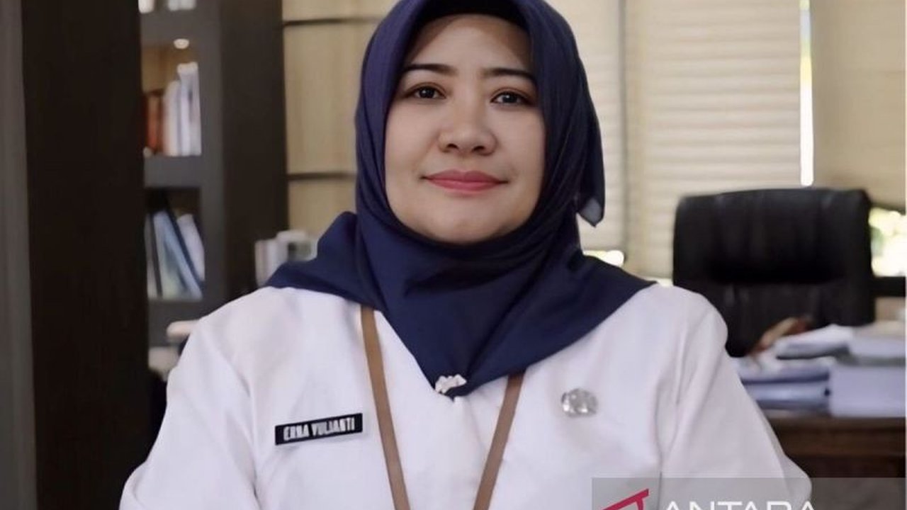 Dinas Kesehatan Kalimantan Barat (Dinkes Kalbar) meningkatkan kewaspadaan terhadap Superflu. Meskipun belum ada peningkatan kasus signifikan, masyarakat diimbau tetap menerapkan langkah pencegahan Superflu.