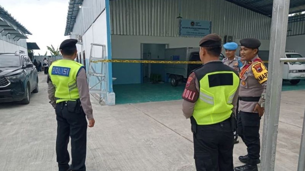 Dinas Kesehatan Kabupaten Grobogan mencatat 658 orang diduga terdampak dugaan keracunan makanan Grobogan setelah mengonsumsi Makanan Bergizi Gratis. Penyelidikan intensif sedang berlangsung.