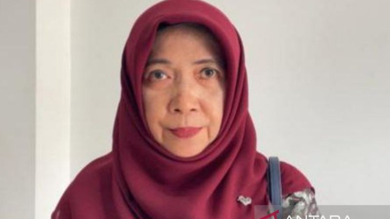 Pemerintah Kota Banjarmasin sedang menggodok aturan baru untuk mempermudah Perizinan Berusaha melalui sistem Online Single Submission (OSS), memastikan proses yang lebih sederhana dan transparan bagi pelaku usaha.