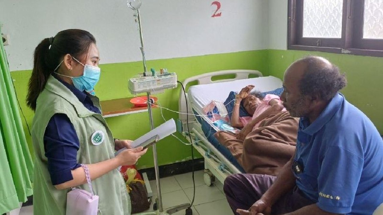 BPJS Kesehatan Papua terus mengedukasi masyarakat terkait alur rujukan berjenjang Program Jaminan Kesehatan Nasional (JKN) untuk memastikan pelayanan kesehatan yang tepat, efisien, dan berkelanjutan di wilayah tersebut.