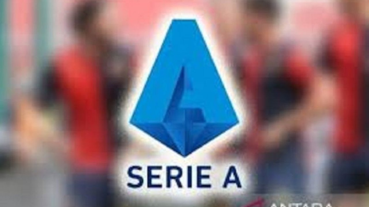 Empat laga tunda pekan ke-16 Liga Italia siap digelar tengah pekan ini. Simak jadwal lengkapnya dan peluang Inter Milan untuk memperlebar keunggulan di klasemen sementara Serie A.