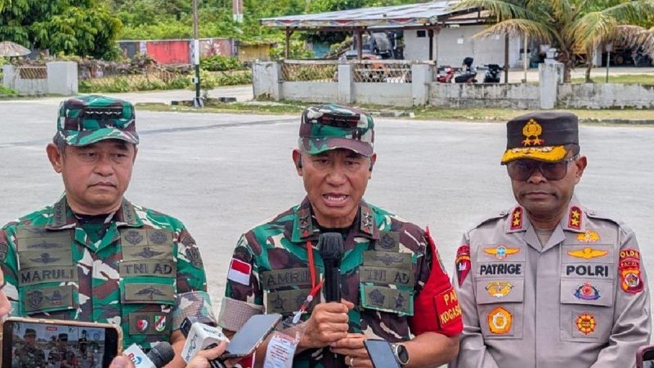Kunjungan kerja Wakil Presiden Gibran Rakabuming Raka ke Yahukimo ditunda karena faktor keamanan. Pembatalan kunjungan Wapres Yahukimo ini berdasarkan analisis intelijen yang mendalam.