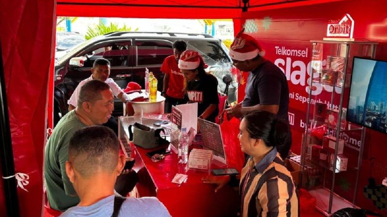 Telkomsel mencatat **lonjakan trafik data Nataru** 2025-2026 yang signifikan sebesar 9,30 persen di wilayah Papua dan Maluku. Peningkatan ini didorong oleh dominasi layanan digital. Simak detail lengkapnya.