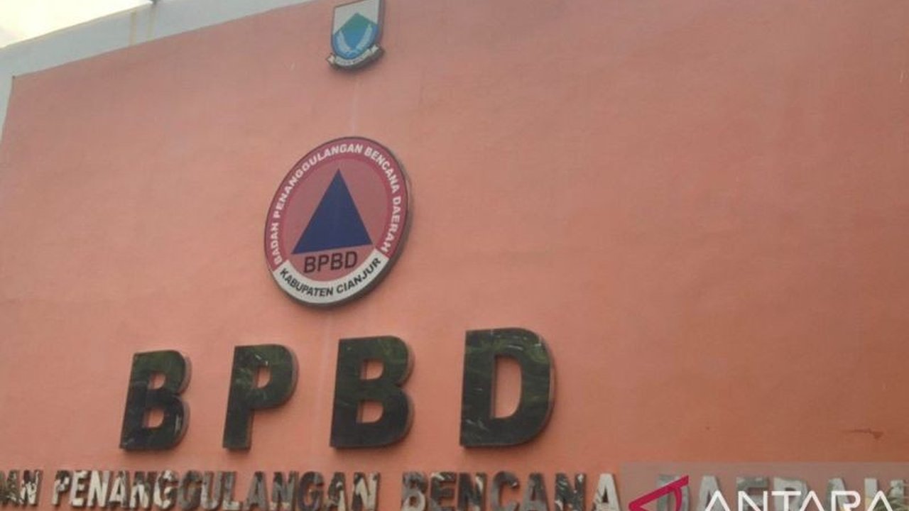 Badan Penanggulangan Bencana Daerah (BPBD) Cianjur berhasil menuntaskan penanganan bencana Cianjur sebanyak 243 kejadian selama tahun 2025, didominasi longsor dan tanah bergerak. Ribuan warga terdampak, dan potensi bencana susulan masih mengintai hingga a