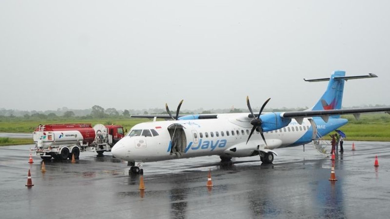 PT Pertamina Patra Niaga resmi menyediakan layanan Avtur di Bandara Notohadinegoro Jember, memperkuat ekosistem penerbangan dan mendorong pertumbuhan ekonomi daerah.