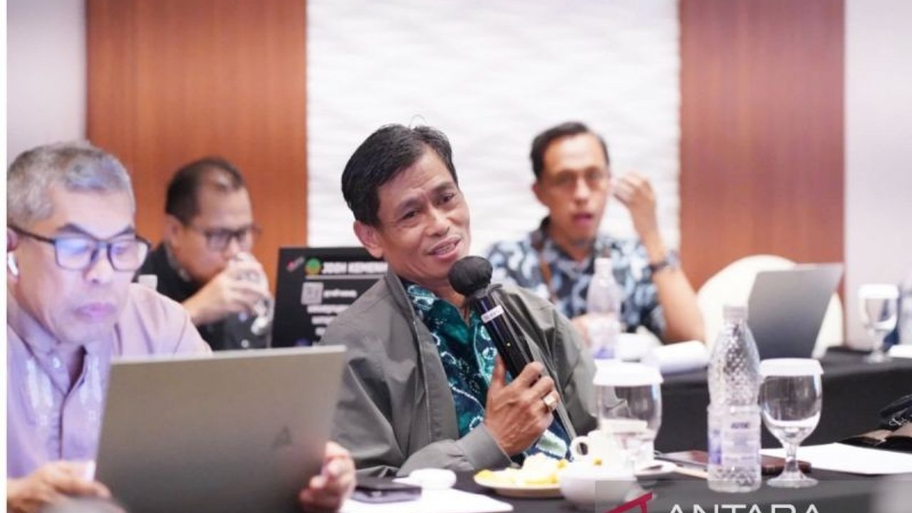 Universitas Lambung Mangkurat (ULM) memaparkan areal kerja pengelolaan mangrove di Kotabaru, Kalimantan Selatan, sebagai langkah strategis mewujudkan ekosistem berkelanjutan dan meningkatkan kesejahteraan masyarakat sekitar.