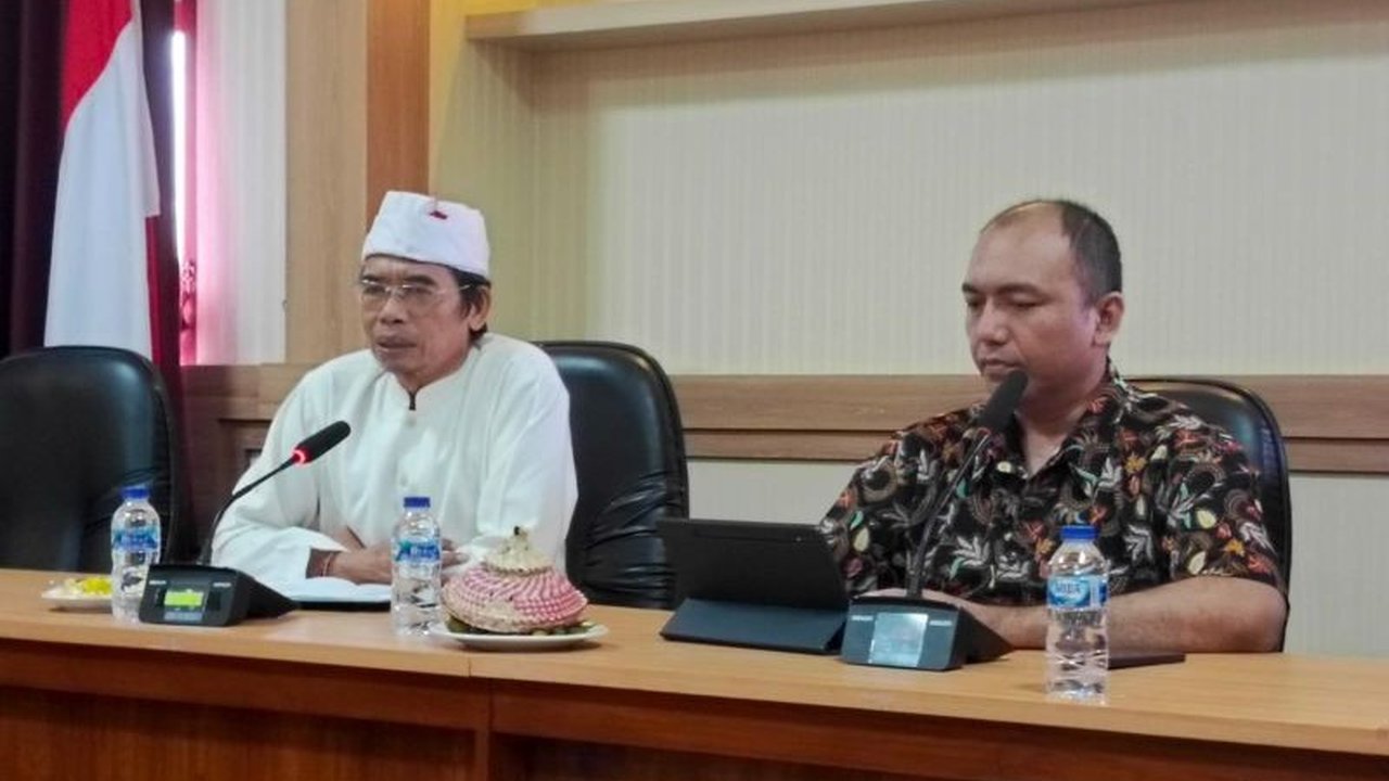 Kantor Wilayah Kementerian Agama (Kanwil Kemenag) Provinsi Bali menginisiasi pendirian Widyalaya Negeri Bali sebagai langkah strategis memperkuat layanan pendidikan Hindu dan membentuk generasi muda yang moderat.