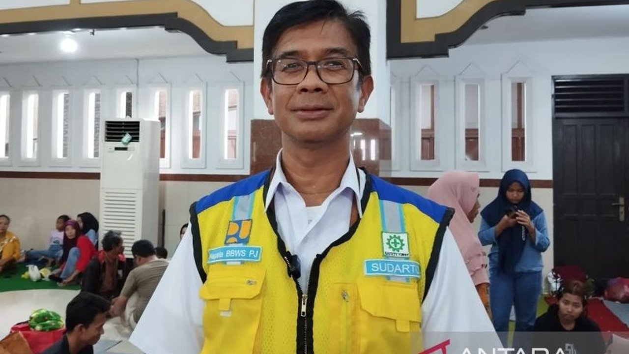 BBWS Pemali Juana memastikan proyek normalisasi Sungai Juwana yang melintasi Kudus dan Pati akan dimulai 2026. Proyek ini bertujuan mengatasi banjir dengan anggaran lebih dari Rp600 miliar, namun masih terkendala pembebasan lahan.