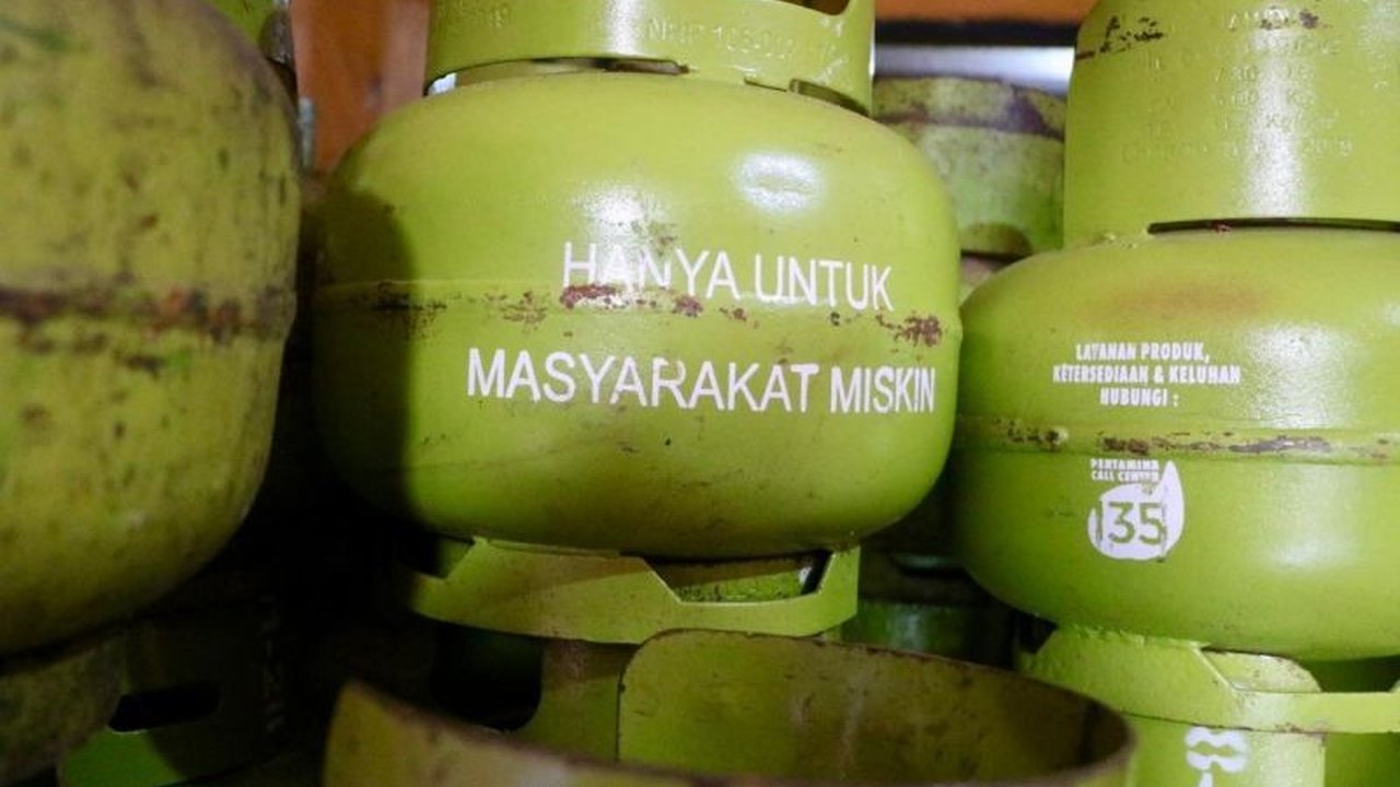Pertamina Patra Niaga Jatimbalinus menambah signifikan stok LPG 3 kg di wilayah Integrated Terminal (IT) Banyuwangi dan sekitarnya. Ini memastikan ketersediaan Stok LPG Banyuwangi aman selama libur Isra Mikraj 2026.