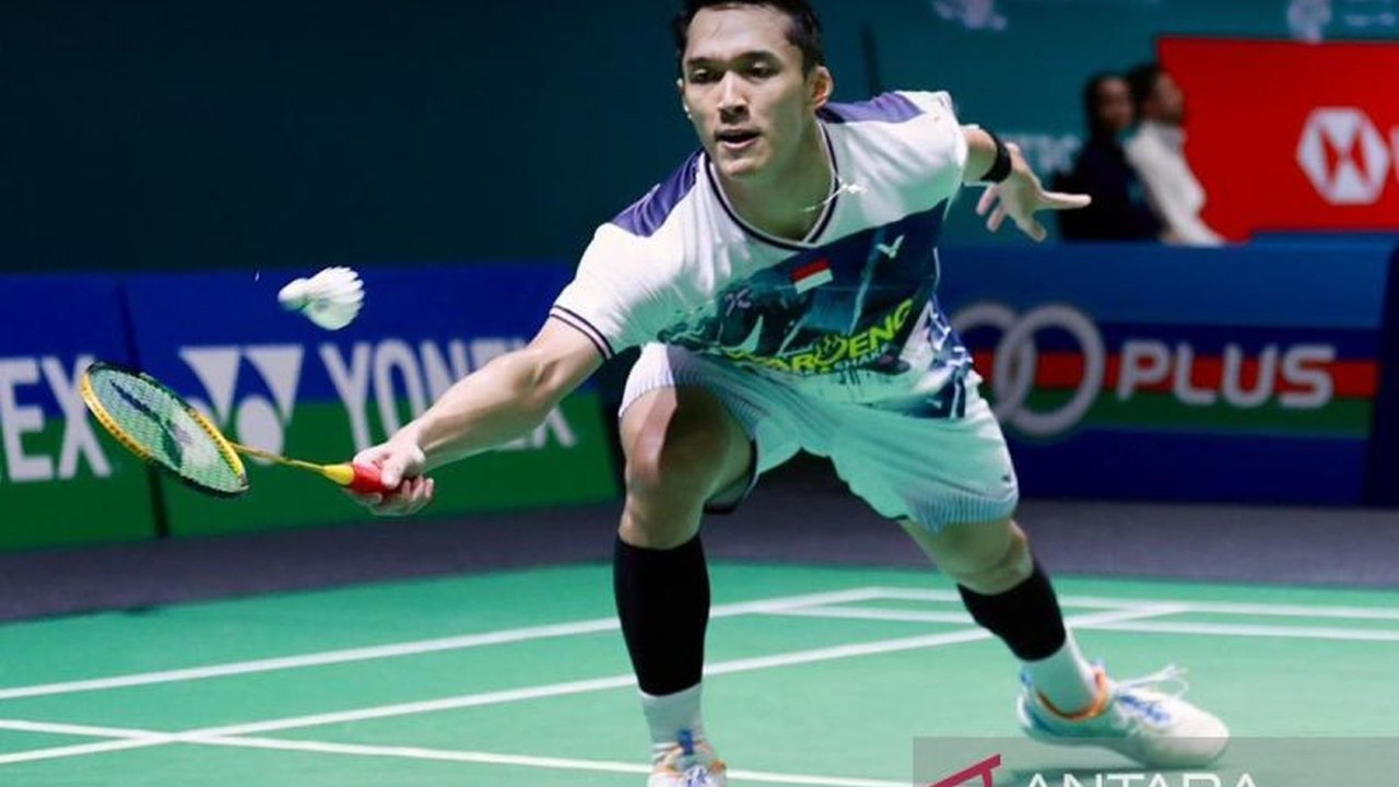 Jonatan Christie berhasil melaju ke babak semifinal India Open 2026 setelah menaklukkan Christo Popov dalam laga ketat. Kemenangan ini menjadi awal yang baik bagi Jonatan Christie di awal tahun.